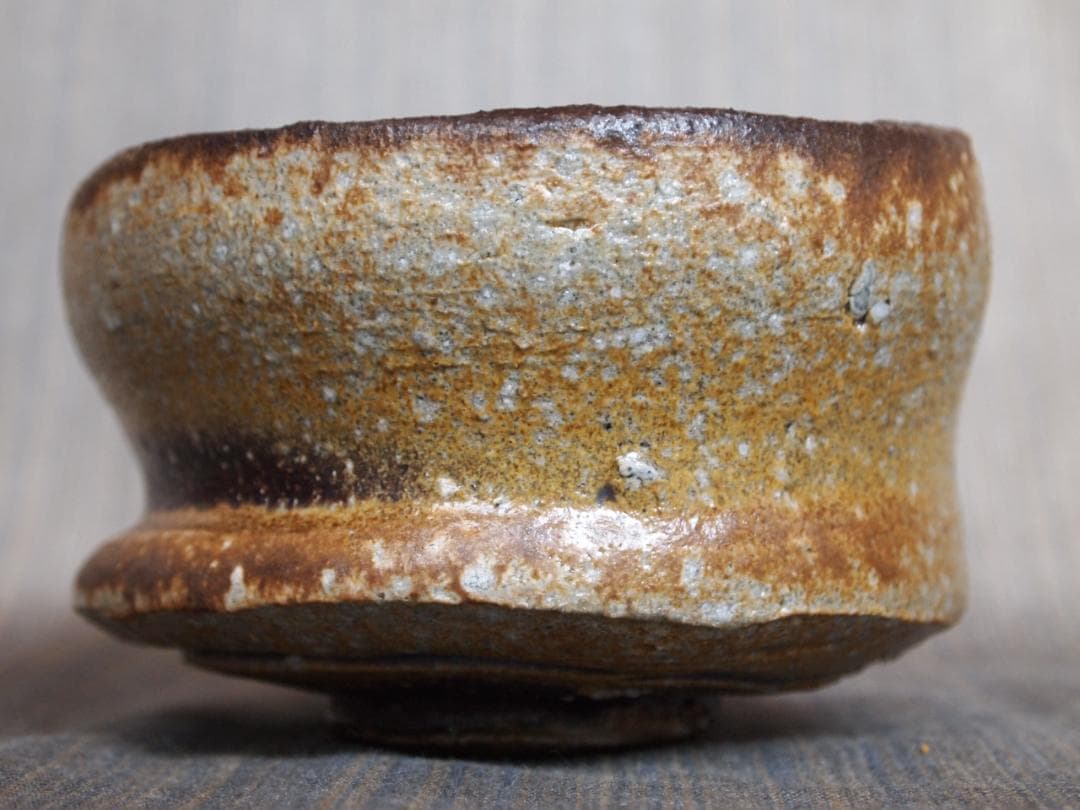 隠崎隆一【師：人間国宝　伊勢崎淳】★備前≪窯変≫茶碗★共箱・布