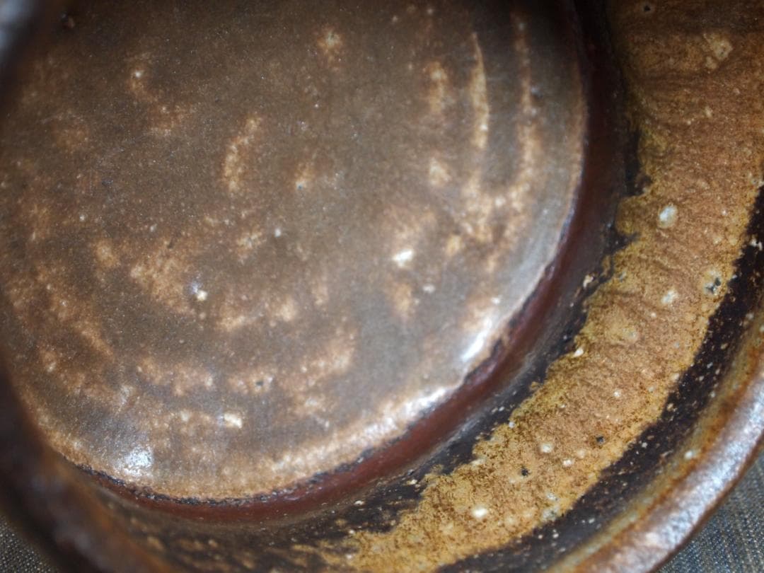 隠崎隆一【師：人間国宝　伊勢崎淳】★備前≪窯変≫茶碗★共箱・布