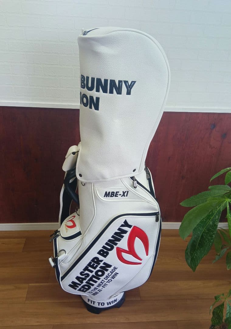 MBE-XI MASTER BUNNY EDITION ゴルフバッグ