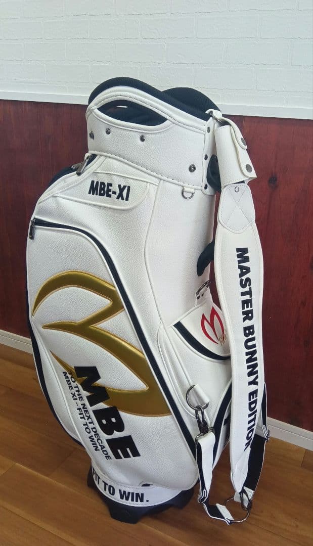 MBE-XI MASTER BUNNY EDITION ゴルフバッグ