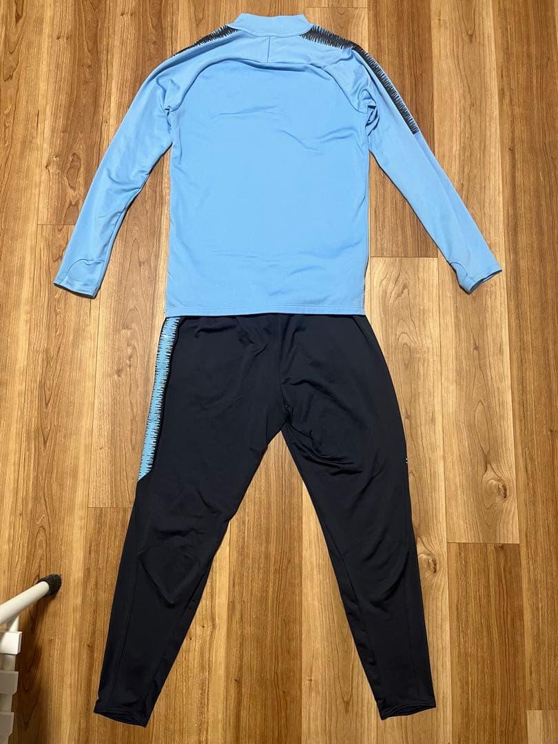 【美品】マンチェスターシティ トラックスーツ上下+新品グローブセット