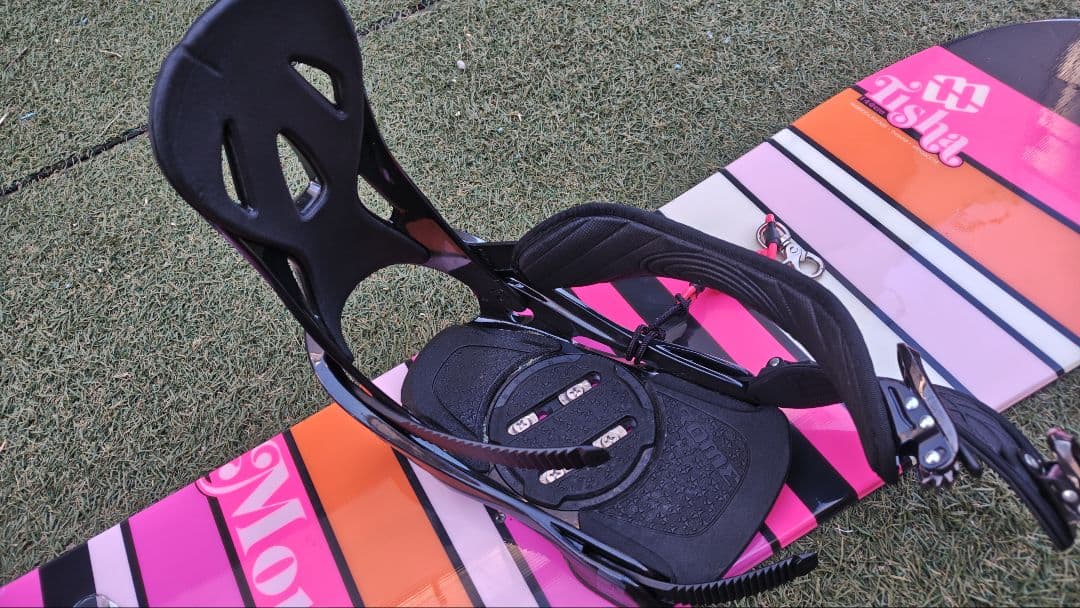 Morrow スノーボードビンディング