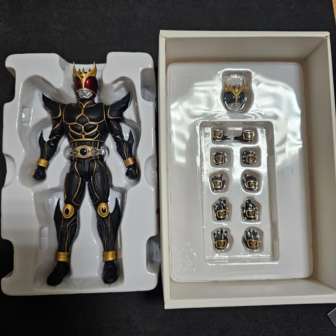 仮面ライダークウガ S.H.Figuarts 真骨彫セット