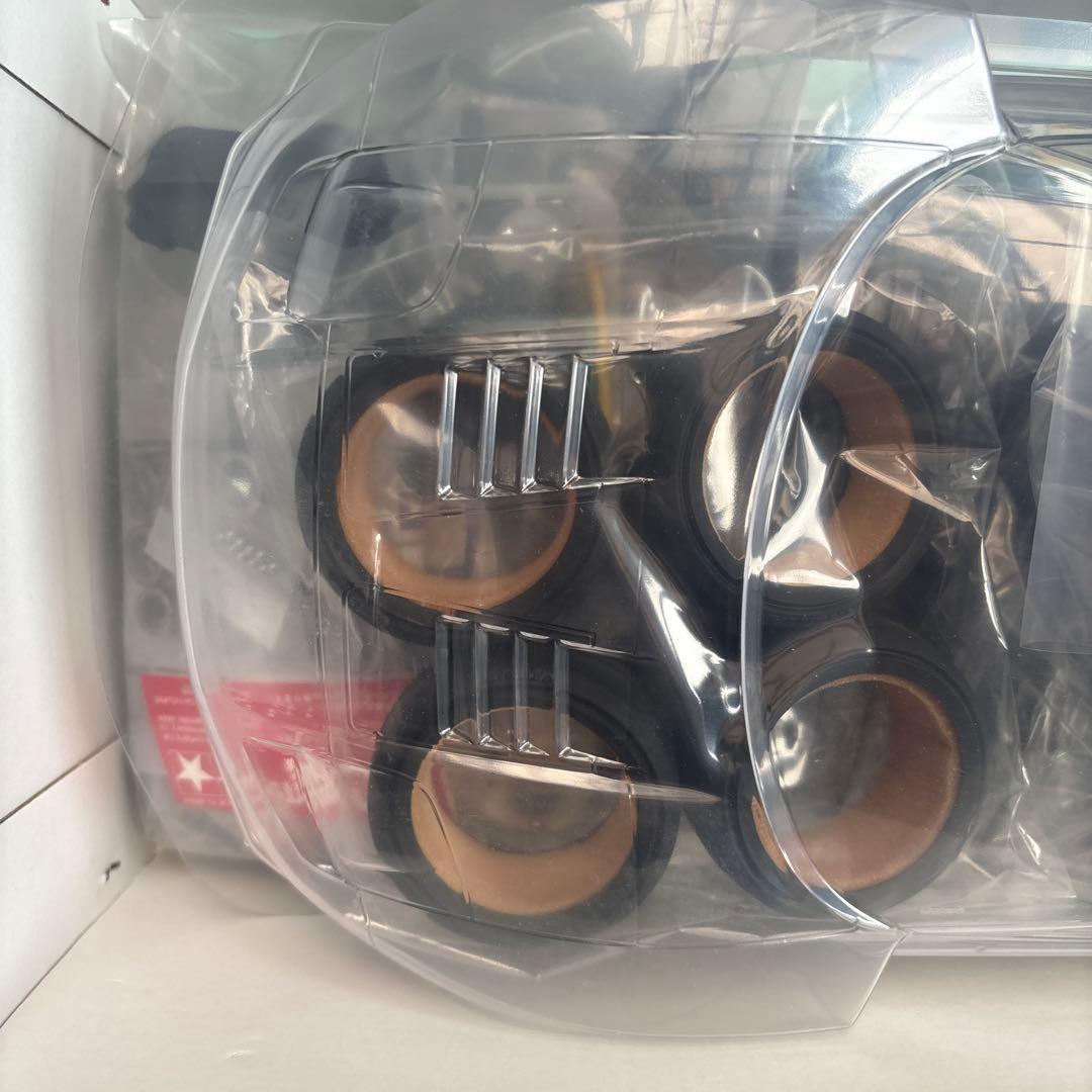 e*y様 RAYBRIG NSX 2004 TB-02 1/10スケール RCカ