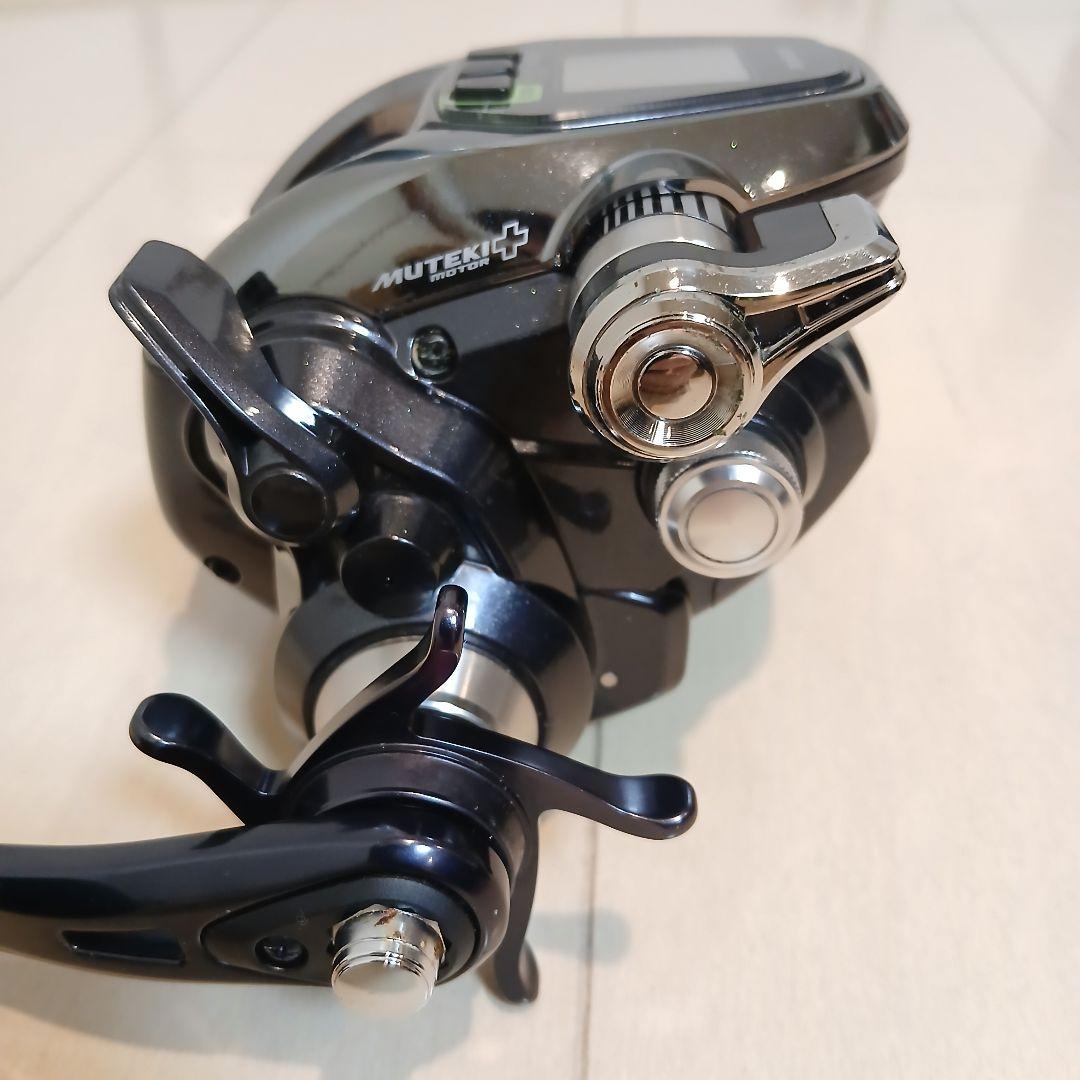 ひざ小僧 シマノ 17フォースマスター 3000XP 電動リール