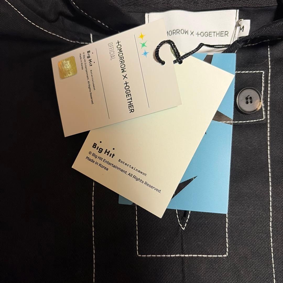TOMORROW X TOGETHER フード付きシャツ