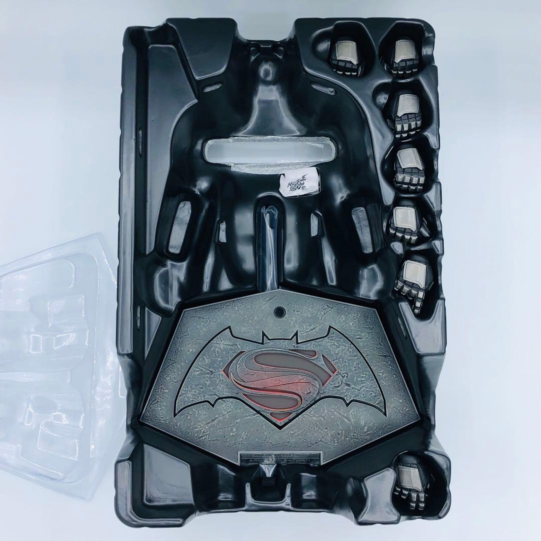 ホットトイズ アーマードバットマン バトルダメージ バットマンVSスーパーマン