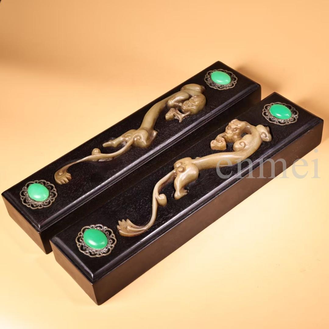 中国古美術・旧藏珍品・紫檀製文箱・獅子彫刻・翡翠象嵌・純手作り・書道具・時代物