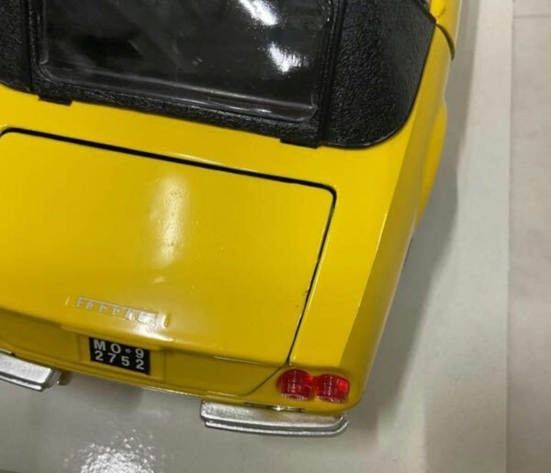 1/18 フェラーリ デイトナ 365GTS 4 CABRIOLET　　8/14