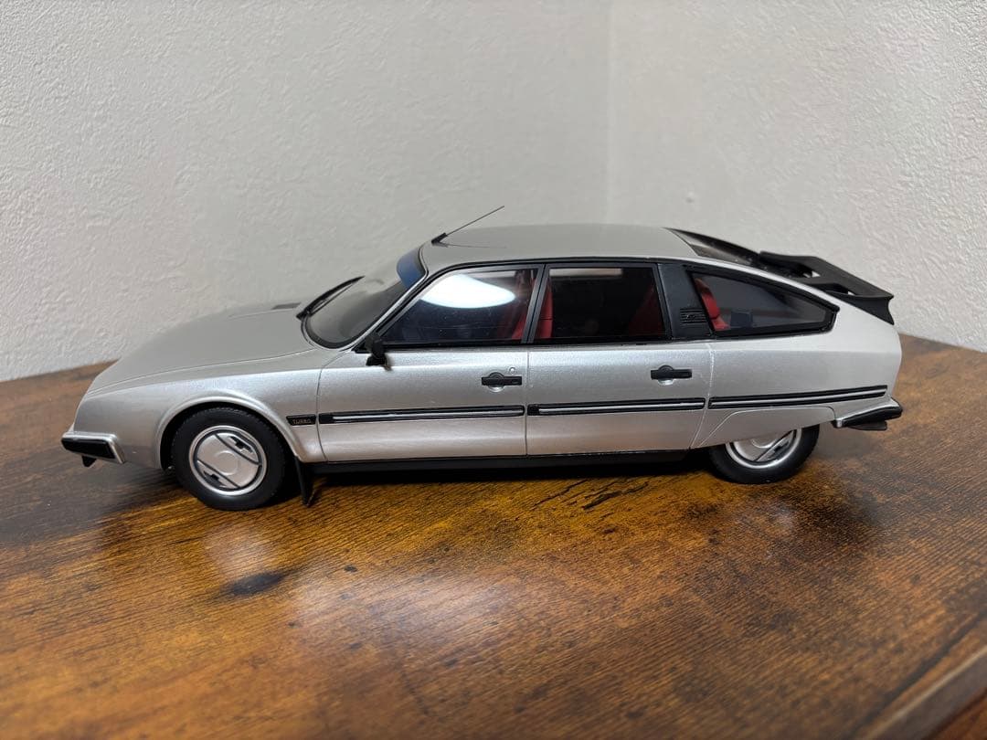 シトロエン　ミニカー 1/18 Citroen CX 25 ターボ　シリーズ