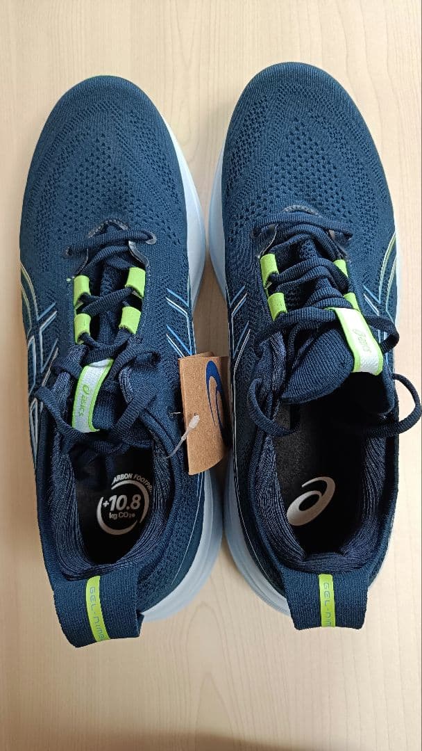 新品　asics　アシックス　Gel-Nimbus ランニングシューズ　28cm