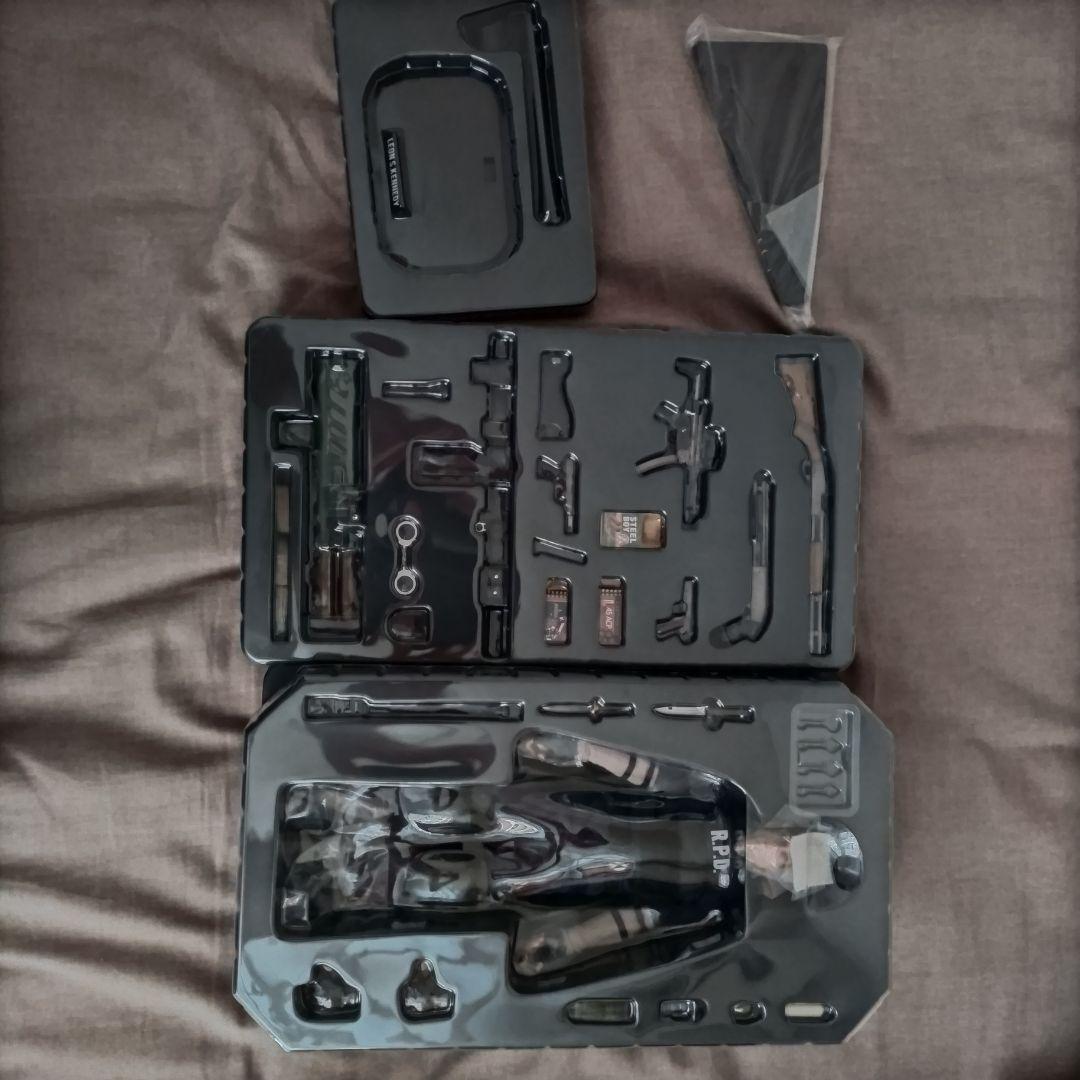 ダムトイズBIOHAZARD RE:2 レオン S.ケネディ フィギュア