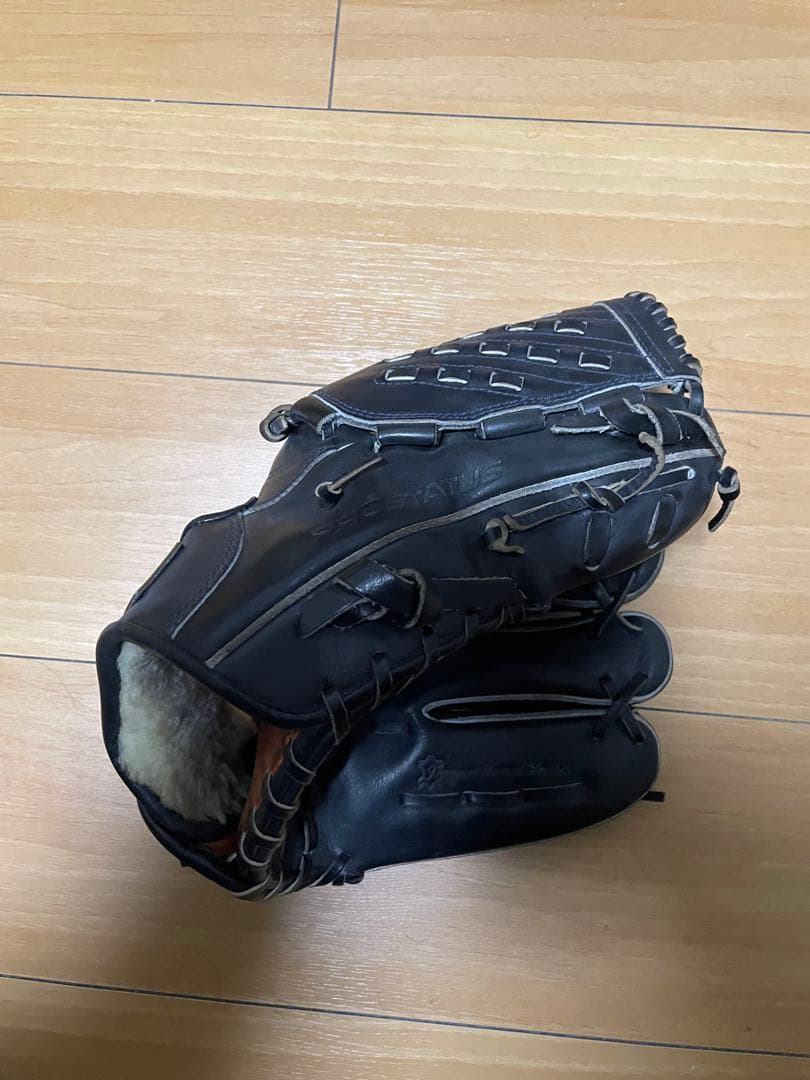 ZETTプロステイタス　硬式投手用グローブ