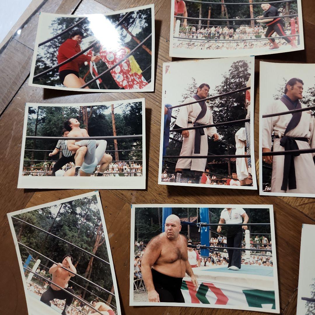 3万8千円までです。お譲り致しますアントニオ猪木藤波辰夫本物の生写真