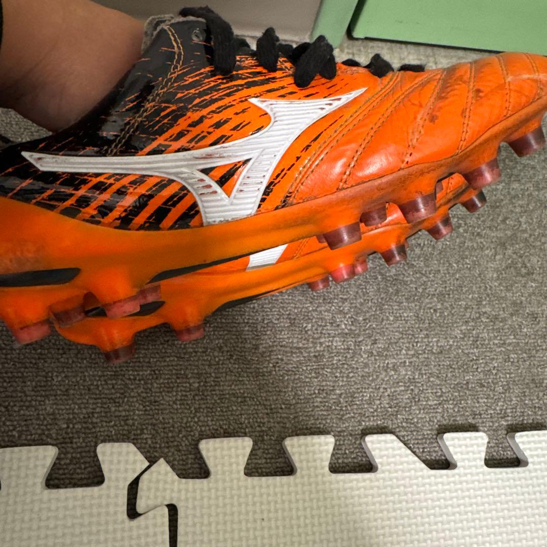 MORELIA NEO ll MIZUNO オレンジ