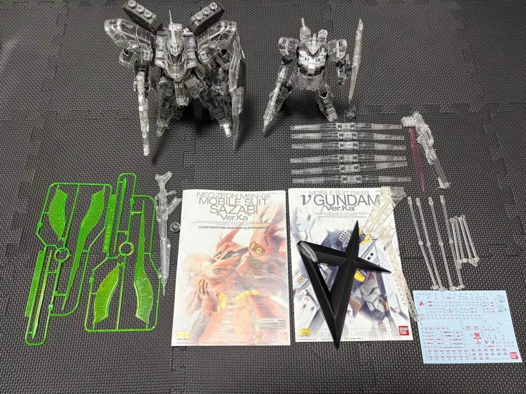 i*j様 【MG 1/100 Ver.Ka】 νガンダム ・サザビー 【メカニカ