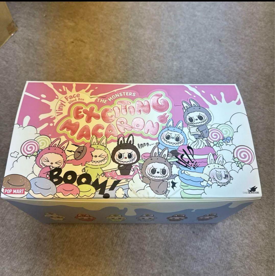 Have A Seat & Exciting Macaron LABUBU2点