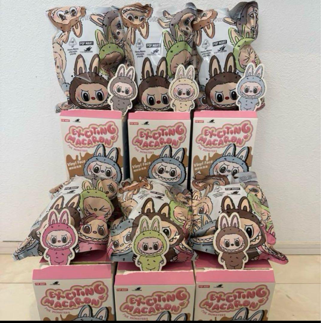 Have A Seat & Exciting Macaron LABUBU2点