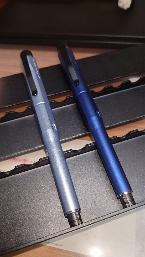 クルトガダイブ限定２色セット