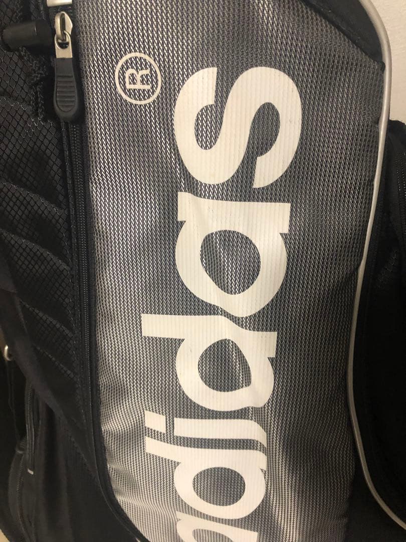 【送料込み】アディダス　adidas 軽量型キャディバッグ　メンズ