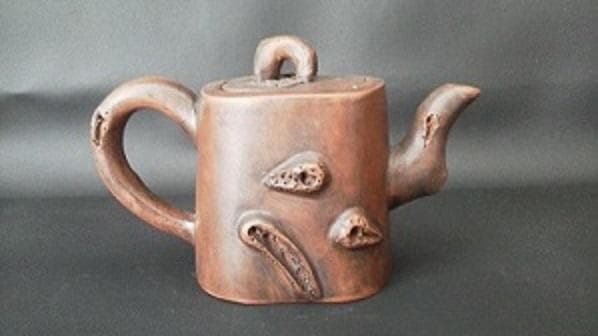 ＊中国古美術/朱泥紫砂梅花紋茶壺（底款：不明）