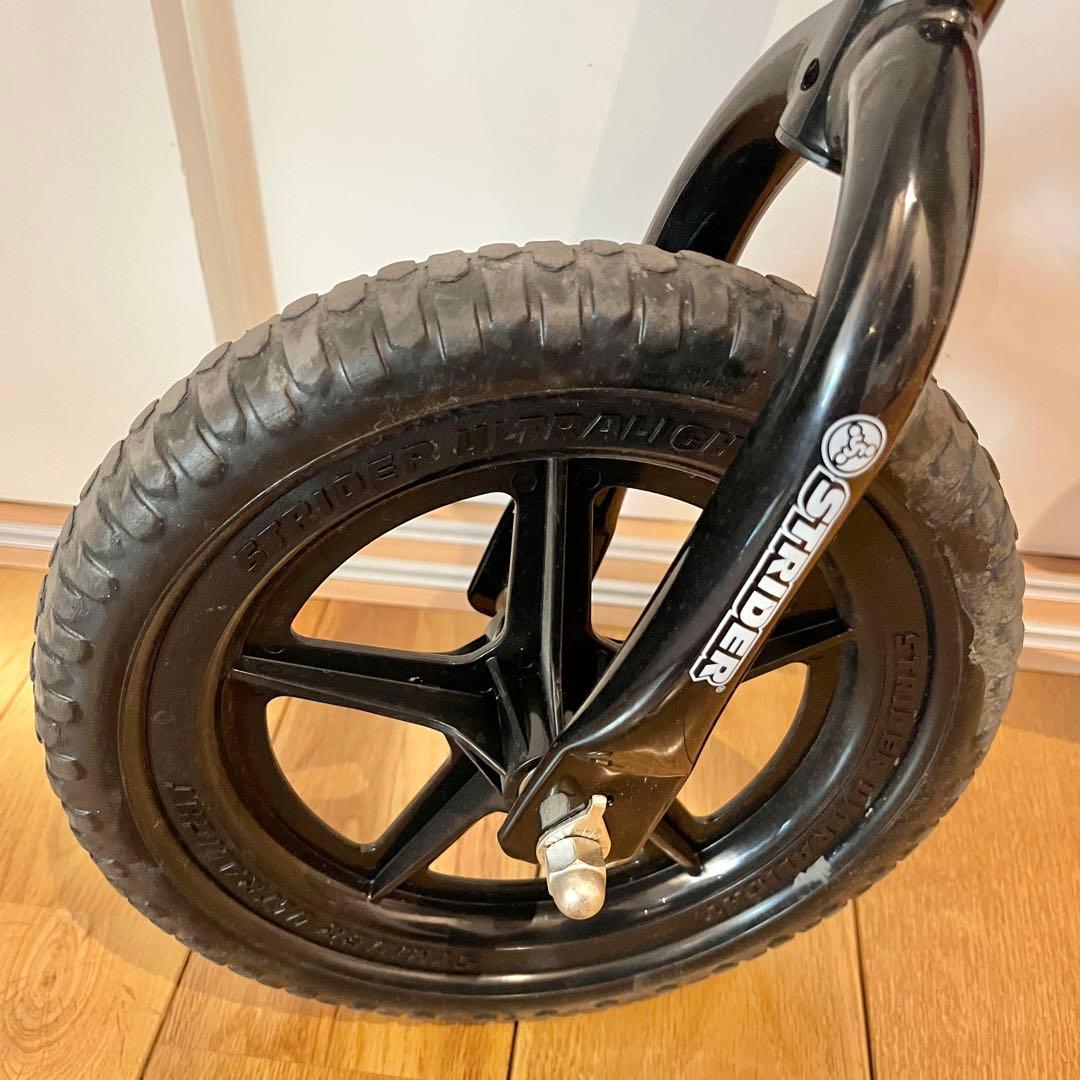 【美品】ストライダー　スポーツ　12インチ　レッド