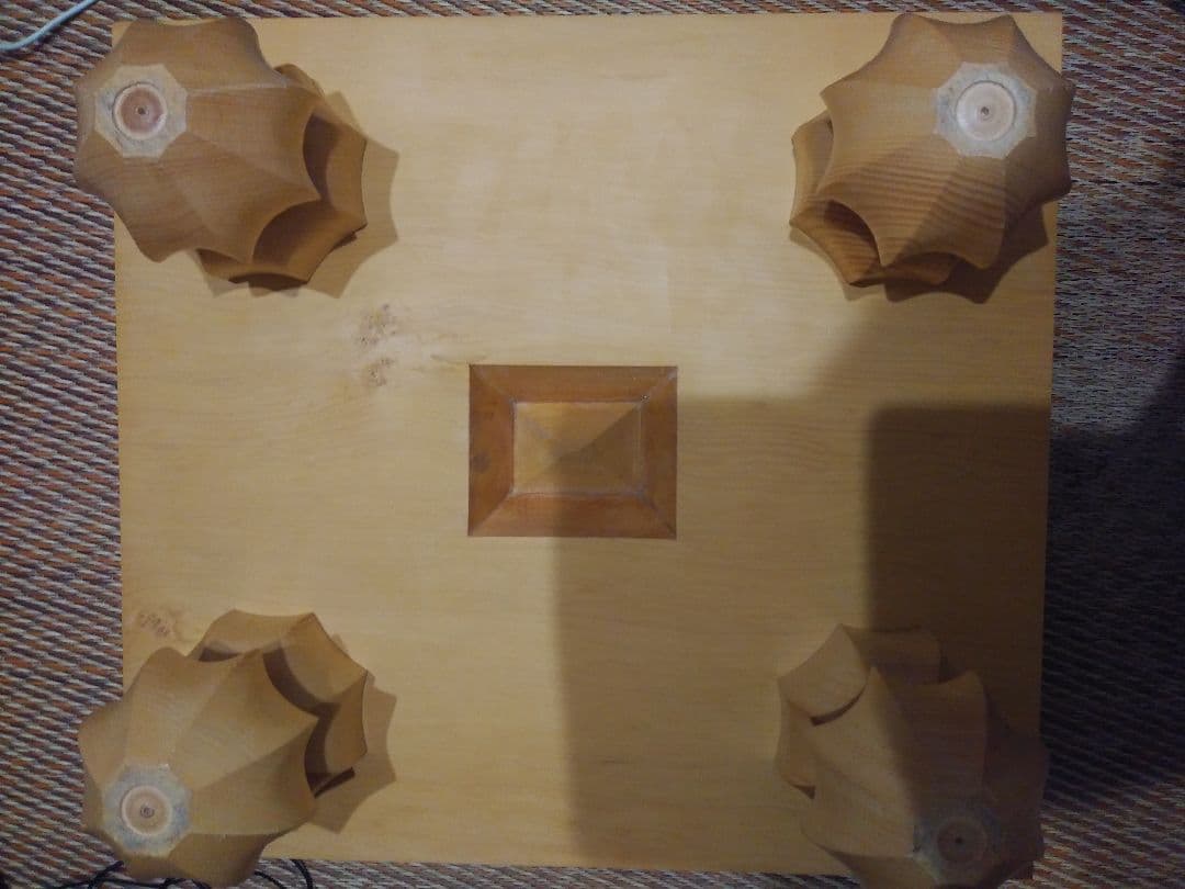 本カヤ4.5寸将棋盤、盤覆、覆布、4本足駒台付き