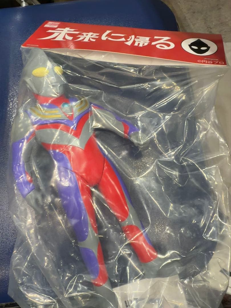 ワンフェス 未来に帰る ソフビ ウルトラマンティガ 完成品