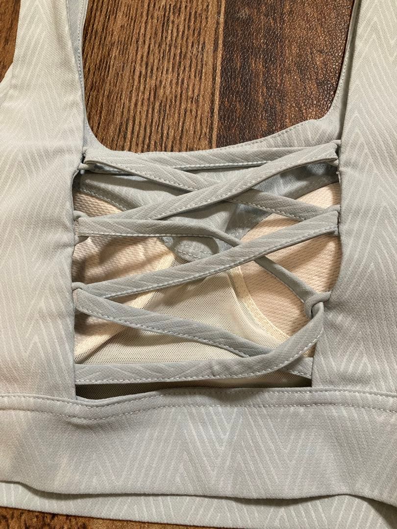 極美　emmi yoga エミヨガ　ヨガウェア　シンプル　速乾機能　S