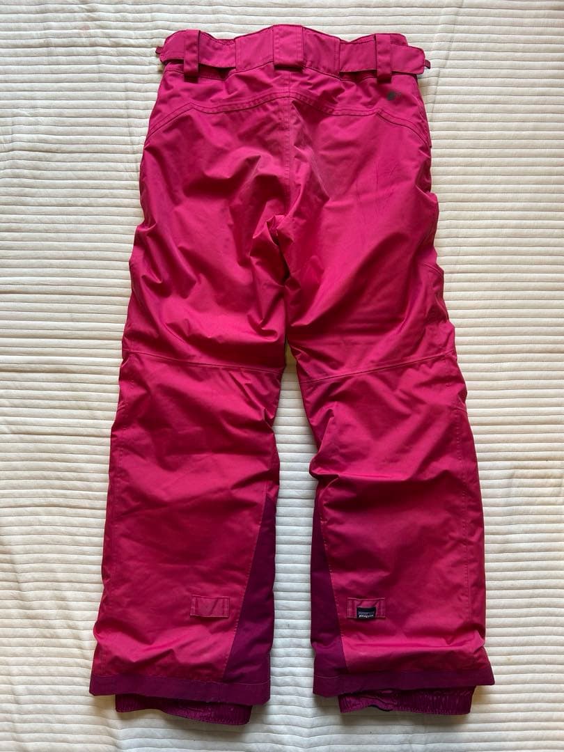 パタゴニア　キッズ スキー スノーウェア ピンク　防水　140