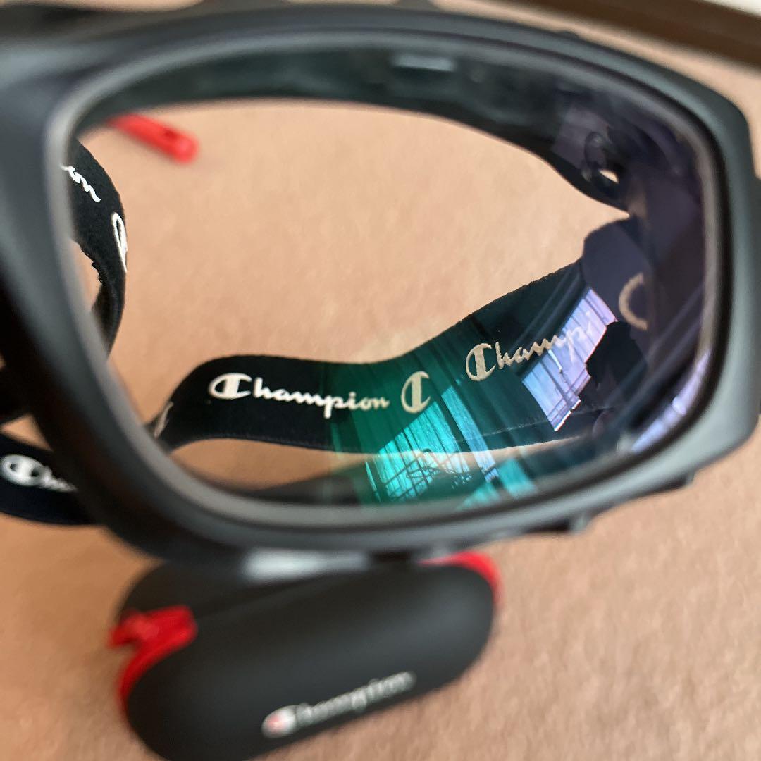 値下げ！！【新品・美品です】小学生スポーツ用ゴーグル　花粉症対策にも！