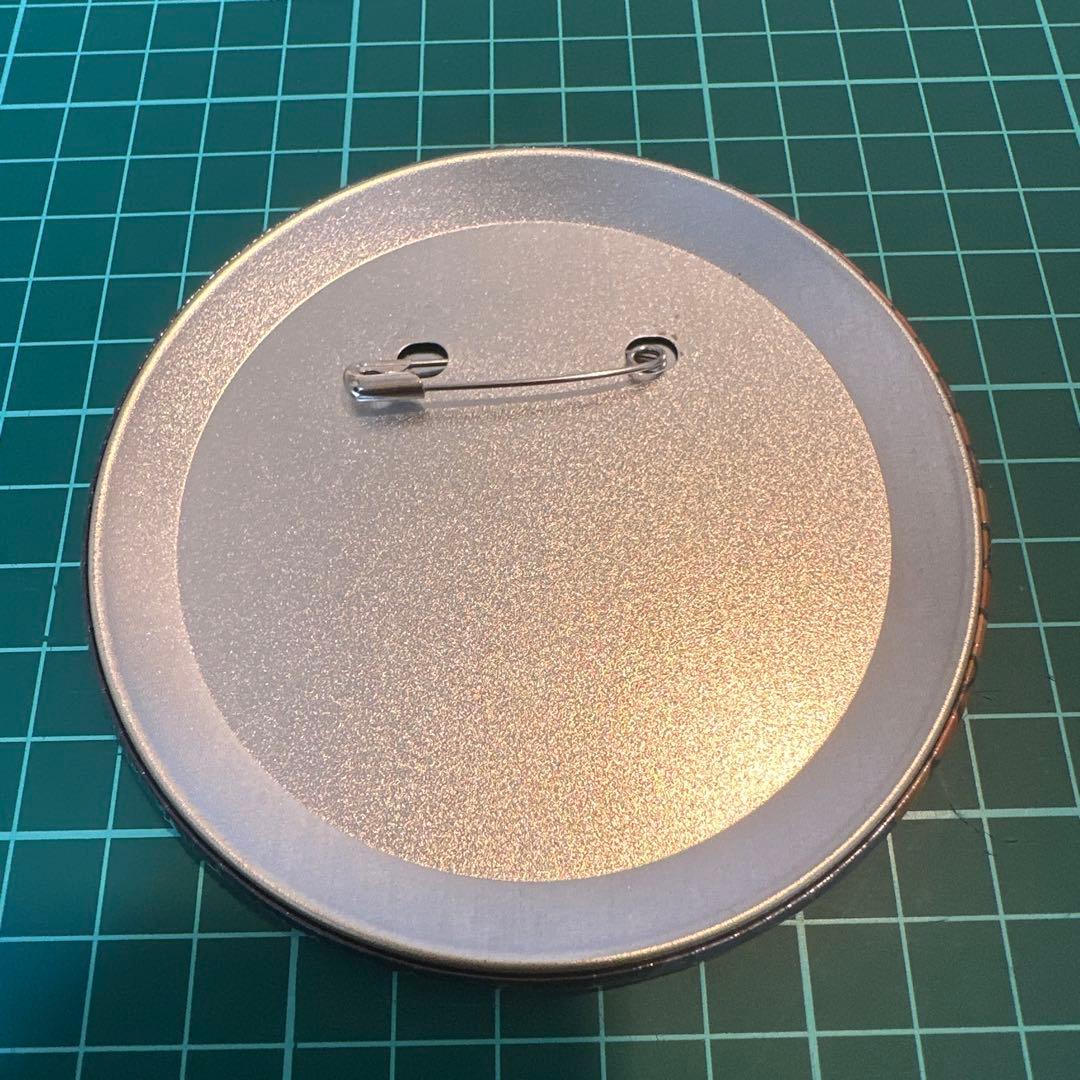 名探偵コナン　毛利蘭　缶バッジ　イオンモールブラックフライデー　犯人の犯沢さん