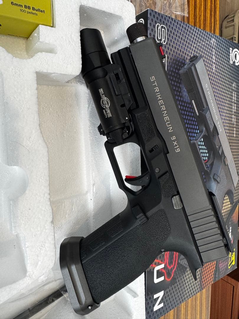 Carbon8 カーボネイト ストライカー9 カスタムCO2 ライト　ホルスター