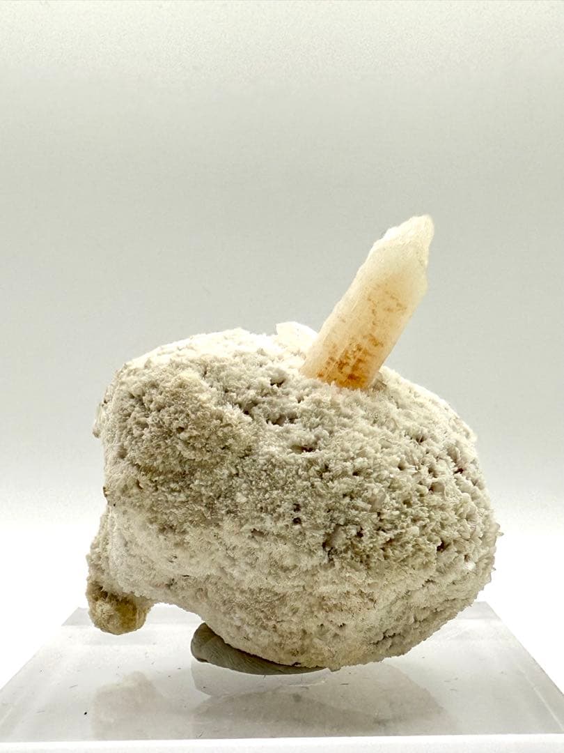 『雪見だいふく』モルデナイト　モルデン沸石　原石　鉱物標本　天然石