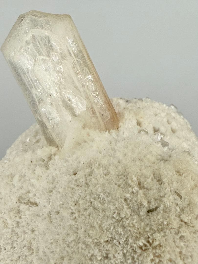 『雪見だいふく』モルデナイト　モルデン沸石　原石　鉱物標本　天然石