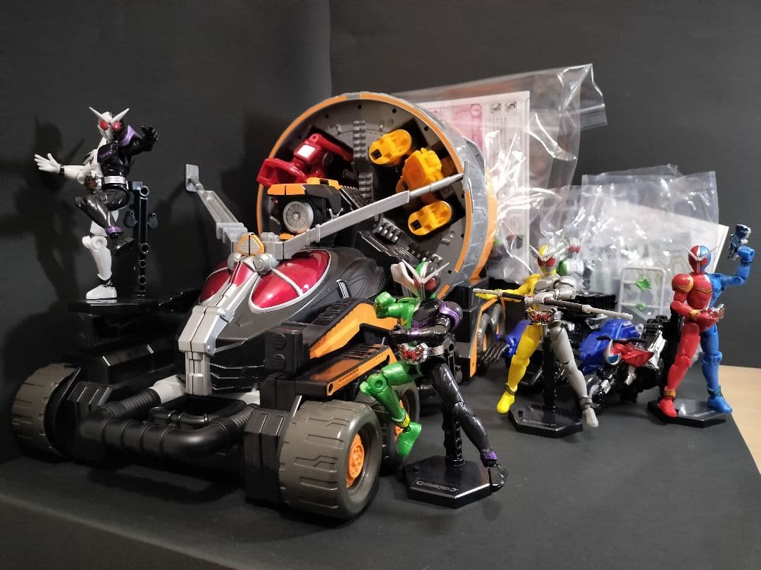 仮面ライダーW DXリボルギャリー＋アクセルガンナー＋双動限定含む5種