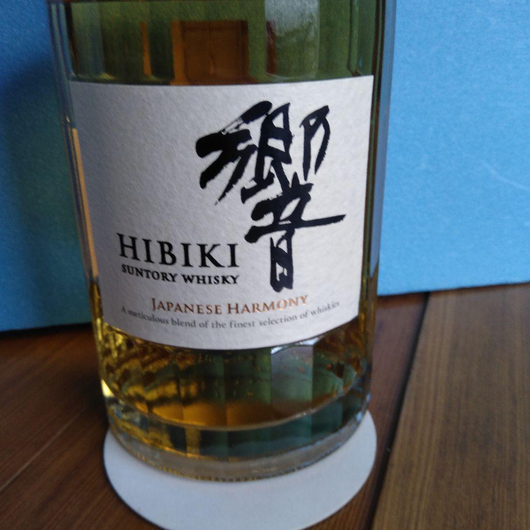 響ジャパニーズハーモニー700ml+山崎シングルモルト180ml=11444円