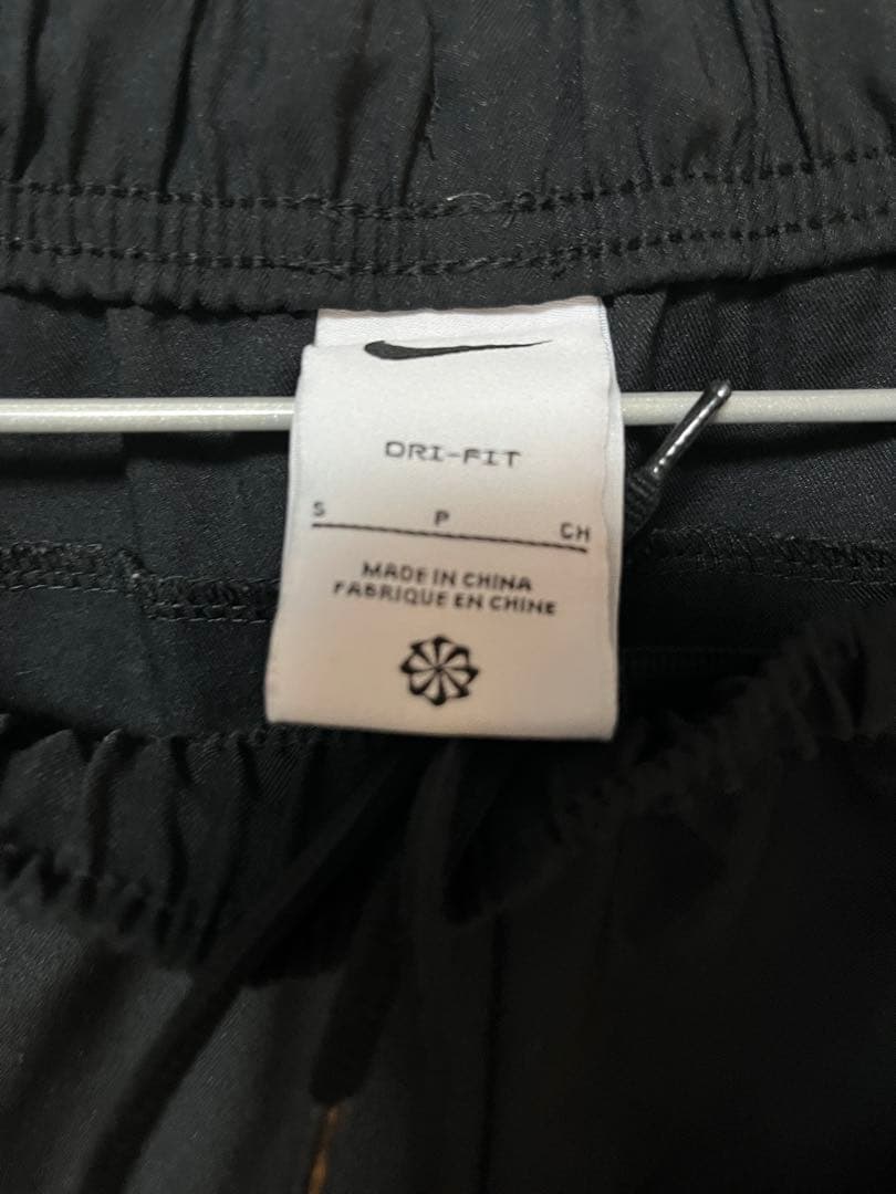 美品　Nike ジャージ上下セット DRIFIT 上Ｍ　下Sサイズ