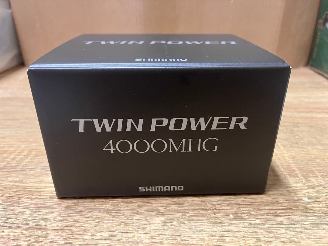 SHIMANO シマノ　24 ツインパワー4000MHG