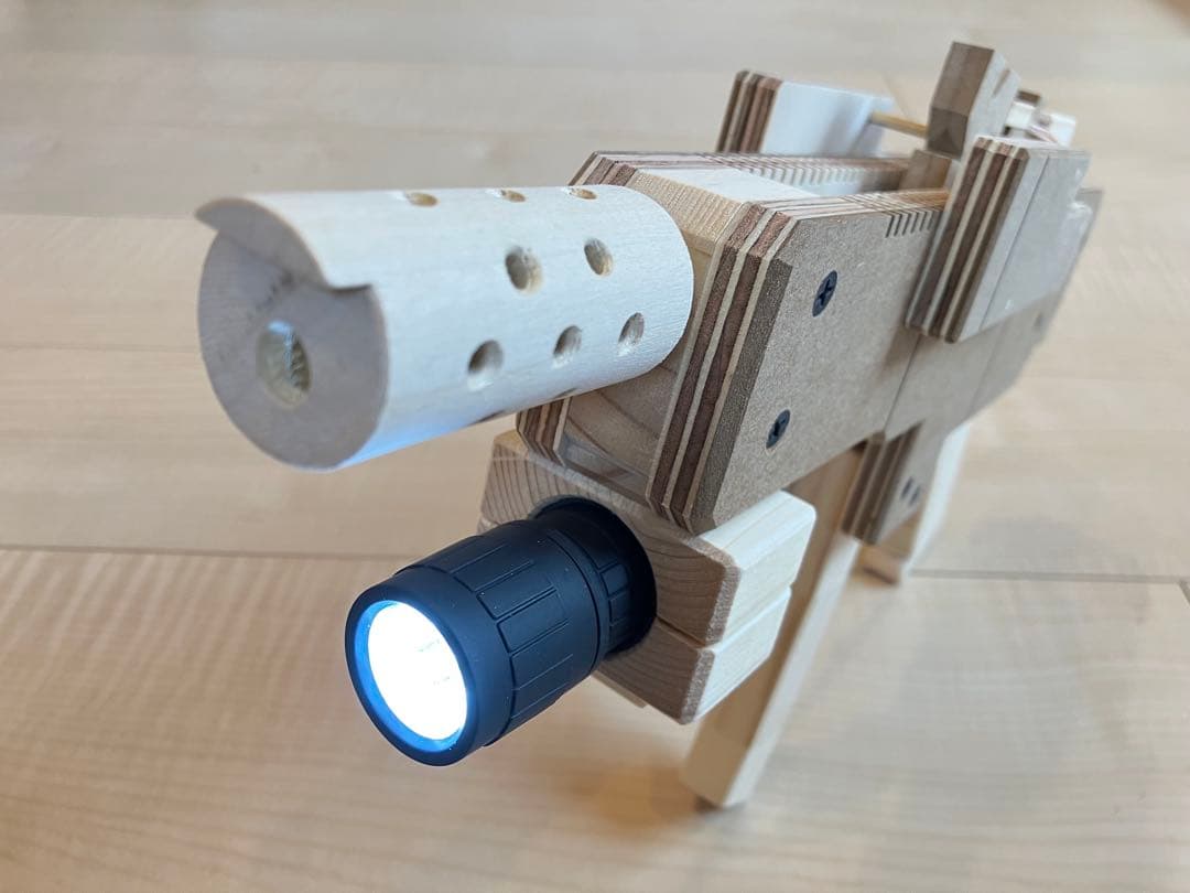 木製トイガン 3点セット　リボルバー　ベレッタ　マシンガン　ゴム鉄砲　おもちゃ