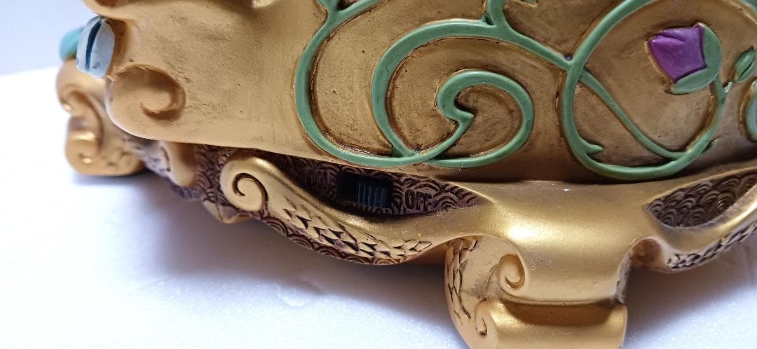 ジャンク品　ディズニー プリンセス スノードーム オルゴール 時計　置物 レア物