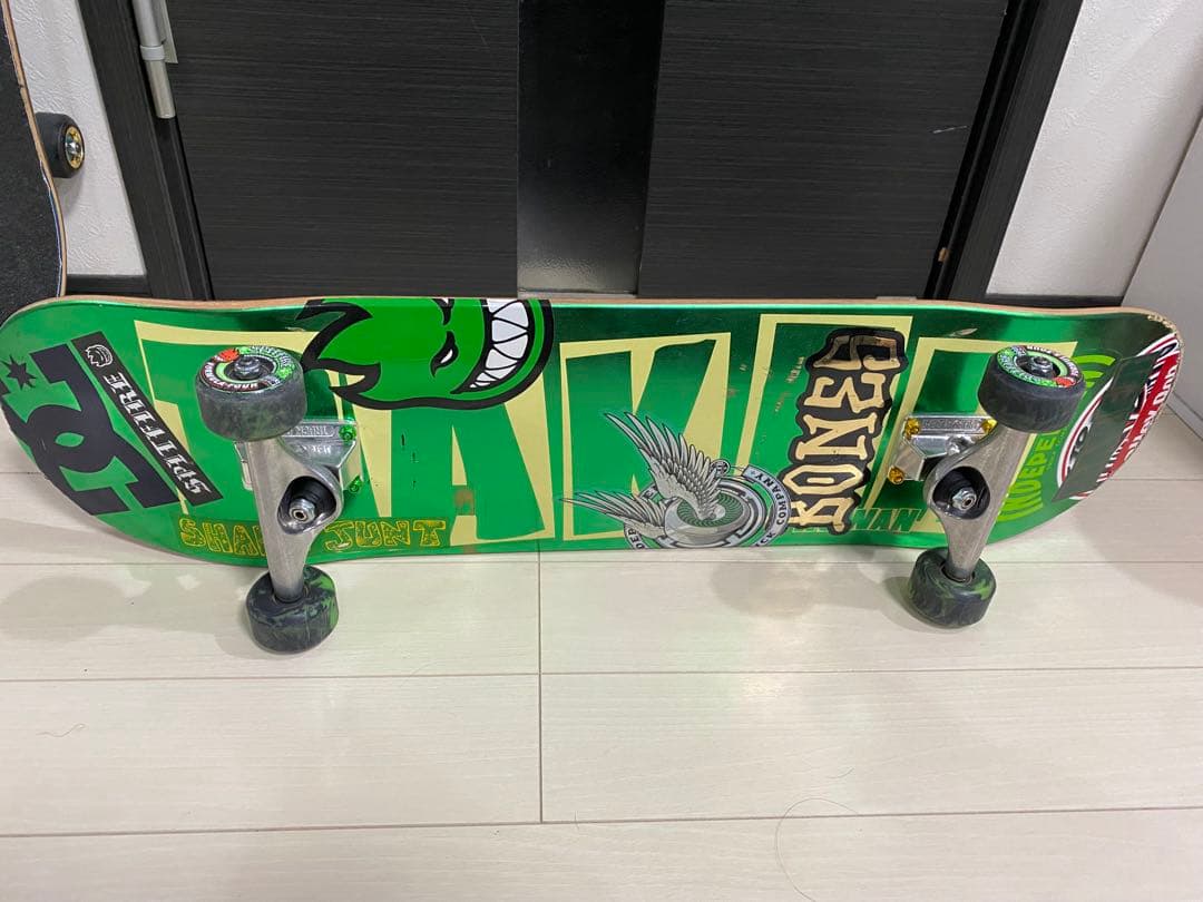 baker スケートボード