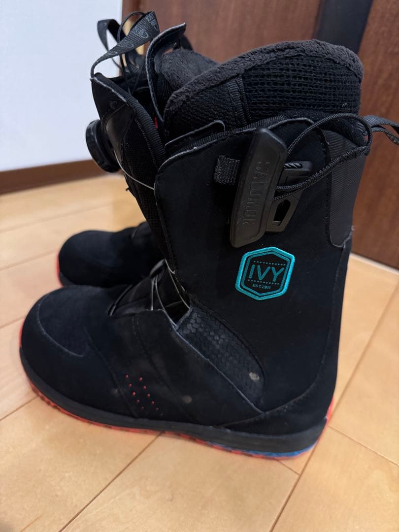 Salomon Ivy スノーボードブーツ(女性用)