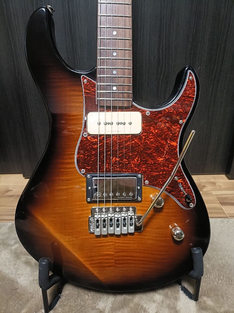 YAMAHA ヤマハ PACIFICA PAC611VFM ケース付