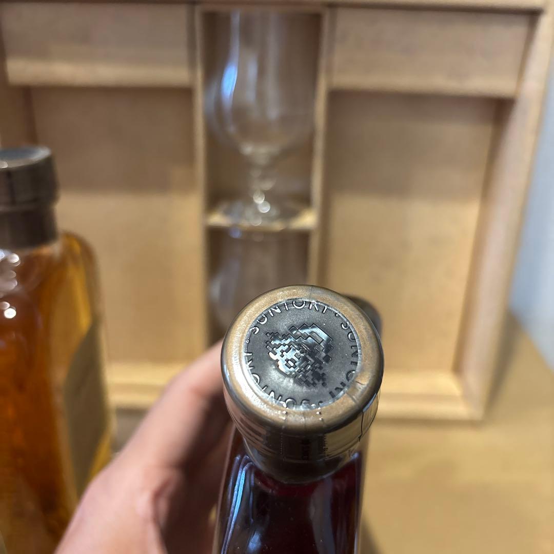 サントリーピュアモルトウイスキー　木桶仕込&古樽仕上　300ml、2点セット箱付