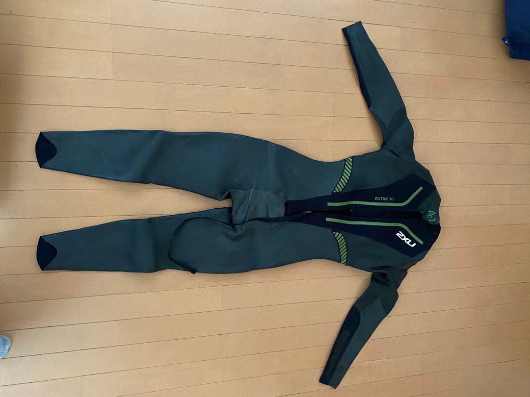 2xu activeA1 ウエットスーツ