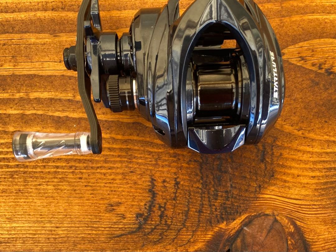 ベイトフィネス　ベイトリール　渓流釣り　バス釣り　30φ ヤマメ　イワナ　左巻き