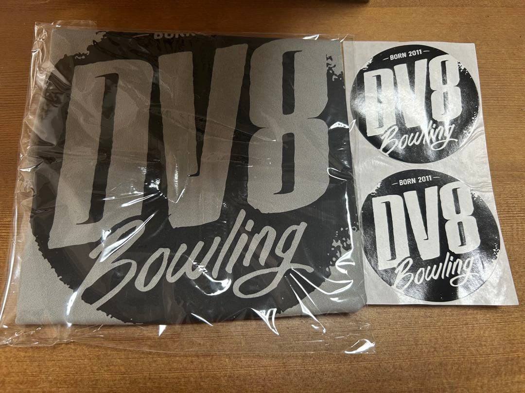 【新品】DV8 ボウリングボール 紫色 USBC認証