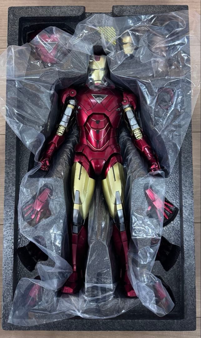 ホットトイズ　アイアンマンマーク6(バージョン2.0)