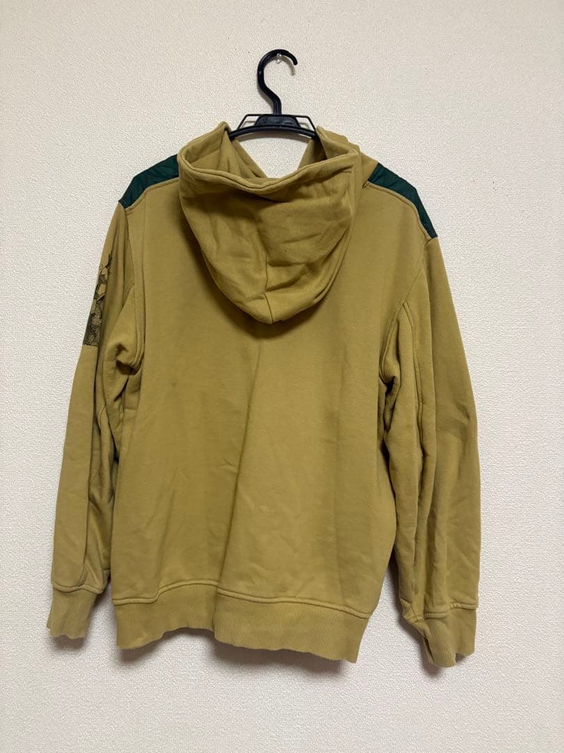 米津玄師　はうる　かいじゅうパーカー　M